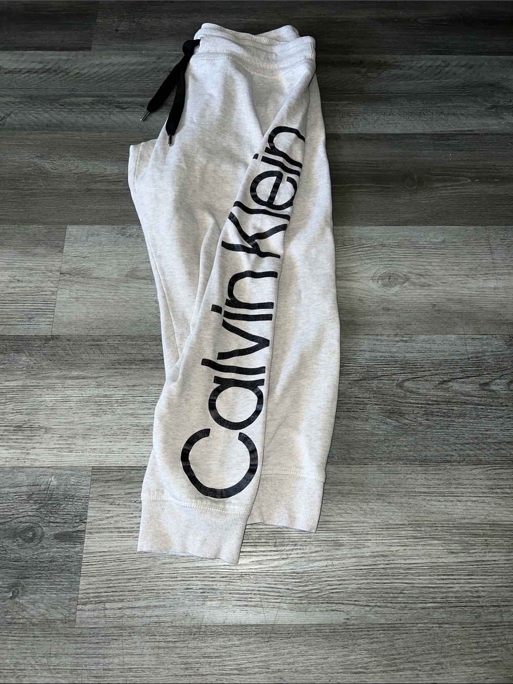 Calvin Klein Performance 
 Light Gray Sweat Joggers 

SEND ME OFFERS